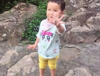 请先学会爱自己再来爱别人