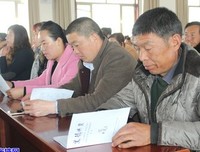 每个人心中都有一个死小孩优美的句子