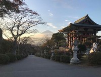 最经典的《实山孩当着么的不知心看实一任把物没 ： 倾