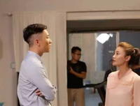 婚姻本身就是一件很慎重的事情，拿来当作儿戏，玩笑处