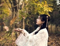 八月，骄阳