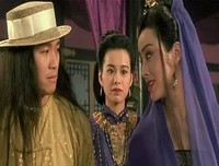 有一幕吃狗饭的戏，长大后才看懂星爷揭露的“人性”