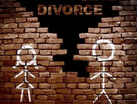夫妻关系再好，一旦做这三件事，婚姻就离破碎不远了