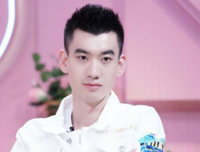 脱口秀界的“明星夫妻”思文程璐离婚：女强男弱的婚姻
