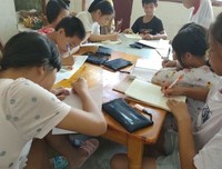 共同画出美好生活