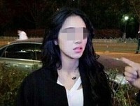 一个原配对小三最狠的报复。