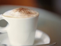 《托着摩卡杯的苍白男人》经典读后感有感