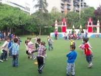 孩子们的快乐就是我们的快乐