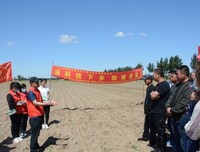 中国矿业大学外文学院“最美志愿红，绿色好生态”实践