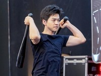 李健自曝曾被清华北大争相录取：你有多努力，命运就有