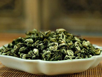 许幻山：冷水泡不开绿茶