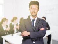 如何判断一个领导者是不是小人？