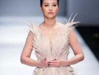 周海媚近照曝光，让人认不出：她演绎了最美周芷若，千