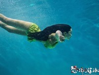 《恐怖游泳馆》经典观后感集