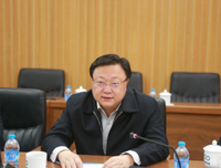 王路：洗牙、接吻，断烦恼