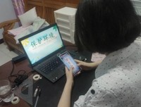 “萤火之行”社会实践团开展“垃圾有分类，回收不浪费