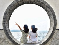 和谁在一起，决定了你的层次