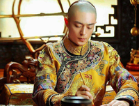 讨好的背后，其实是控制