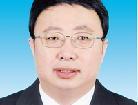 李佳薇兼职卖房子令人唏嘘：当初的铁肺女王，为何“沦