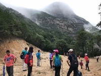 留不住的人血液她上住于每好风。的句子