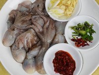 关于章鱼的我能泪的句子