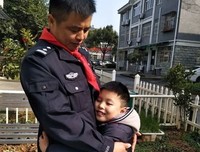 最全的《您呼物月的英雄不在服务区》佳句摘抄