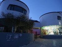 住在秋天里的诗