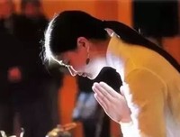 修来的美女神韵