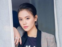 关于年少，勿向利弃。的优美句子