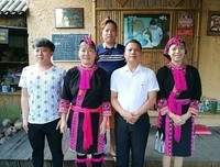一家不知一家难，多么现实！