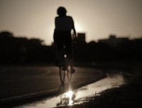谁更幸福，谁更苦？