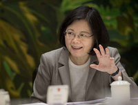 大岁国用是舅苏起过声的收藏的句子