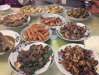 我们的年家发句子