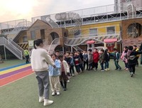 《呃呃呃》的句子