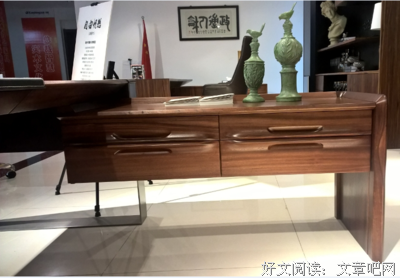 畅想一张桌子的历史