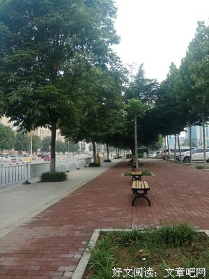 小城的清晨