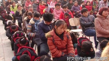 感恩父母，孝心无价