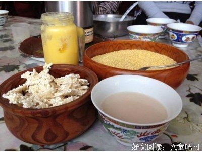御茶膳房与清帝进膳