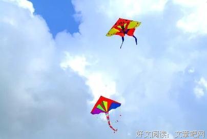 放下世俗的看法，坦然做自己，其实很是快乐