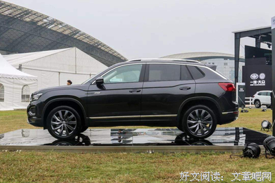 就那么咳了一声嗽