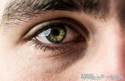 眼睛看不见睫毛