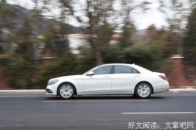一双无形的大手