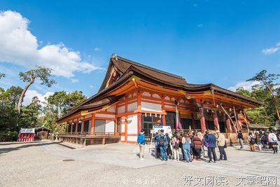 神社的钟敲了109下