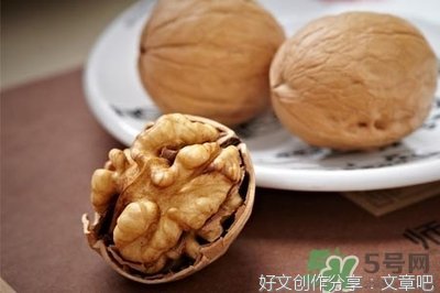 吃核桃