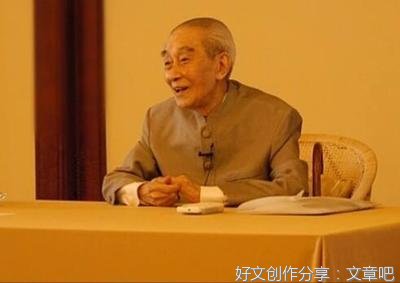 两把斧子