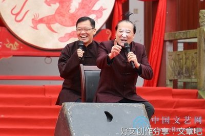 学雷锋：湘西遍开绚烂花