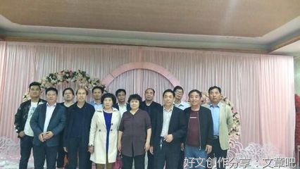 沧桑人生路，不必回头顾