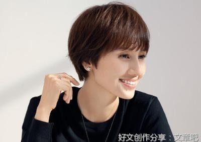 三届金鸡影后，十年坎坷爱情，她的高级感到底是怎么炼成的