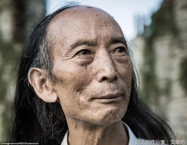 上海老年大学“贵妇”奢侈生活曝光，我想起了那个被骗自杀的可怜