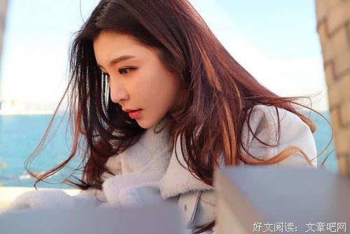 那个能随时随地陪你俩天的人，是谁？